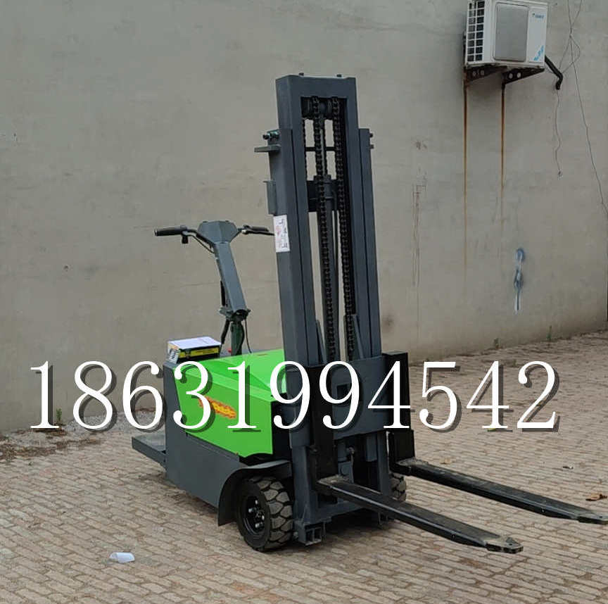 徐水区优程全电动叉车插腿式堆高车液压装卸车1.5吨升高小型站驾式铲车